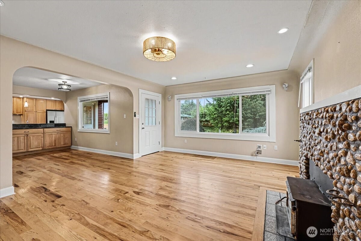 1308 104th Street Property Photo 12