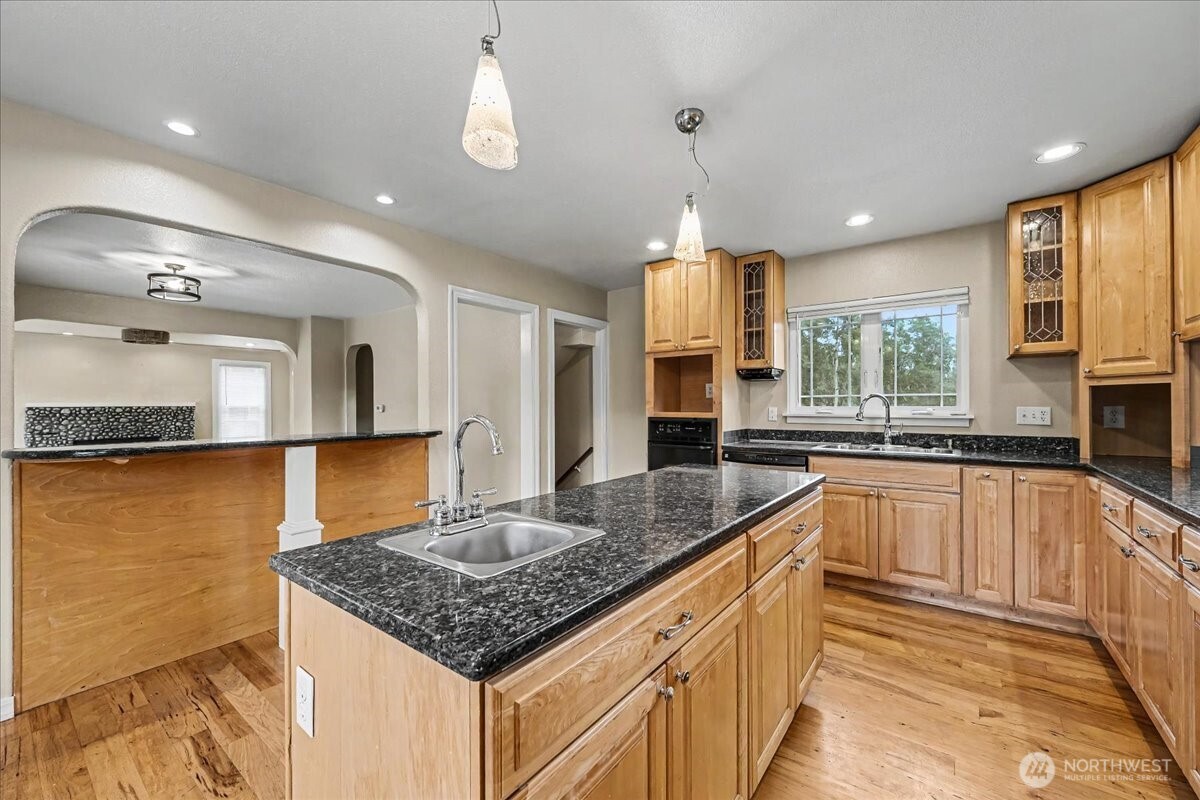 1308 104th Street Property Photo 16