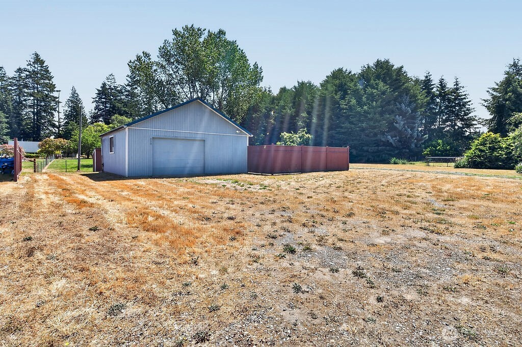 490 Fasola Road Property Photo 12