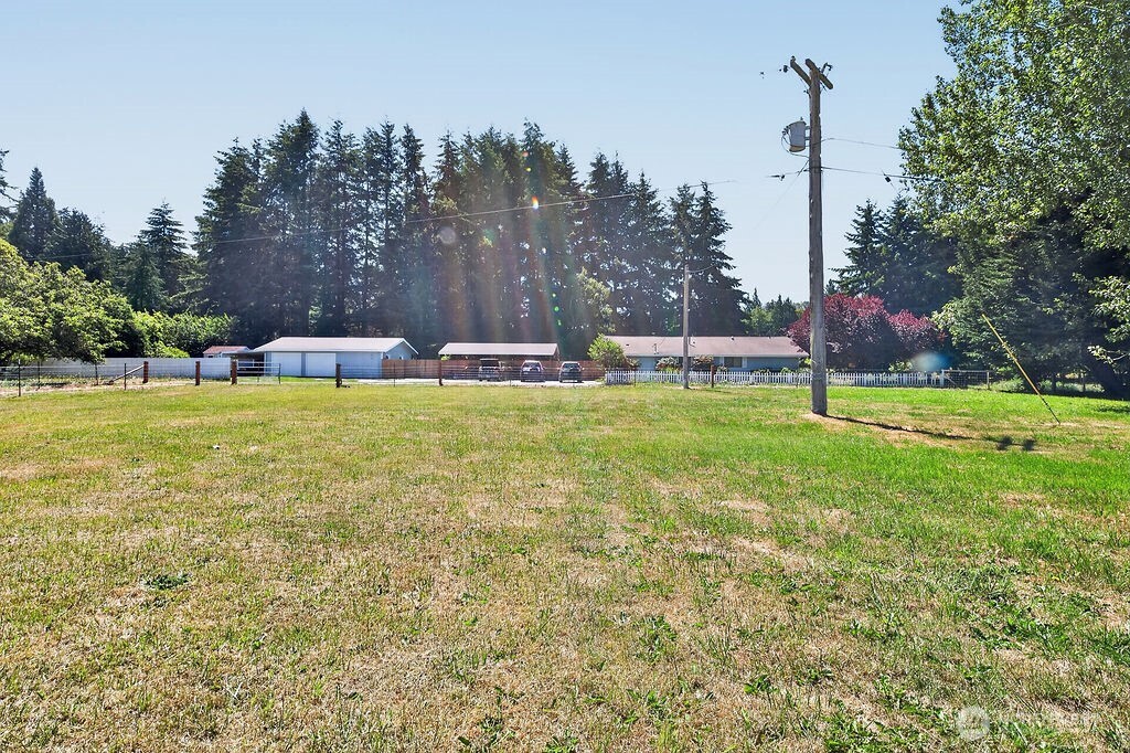 490 Fasola Road Property Photo 17