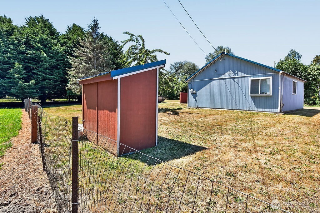 490 Fasola Road Property Photo 18