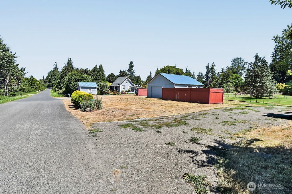 490 Fasola Road Property Photo 20