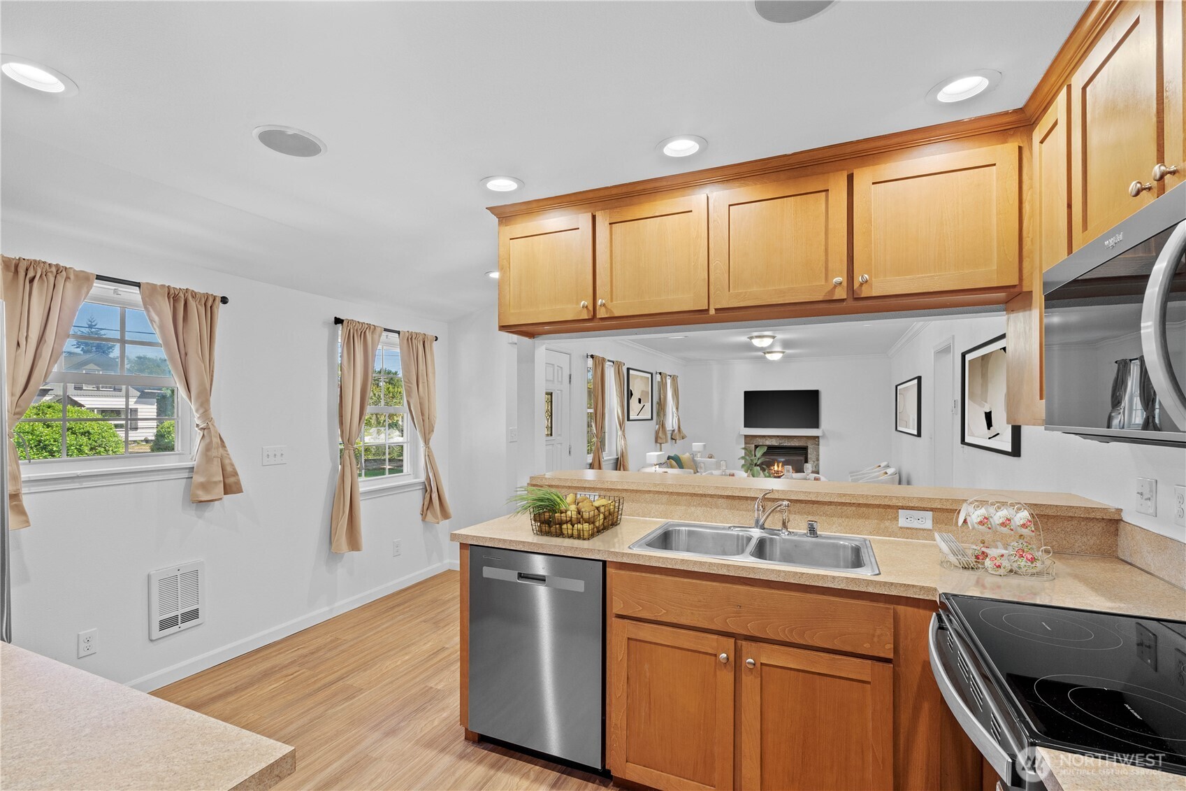 1002 8th Street Property Photo 5