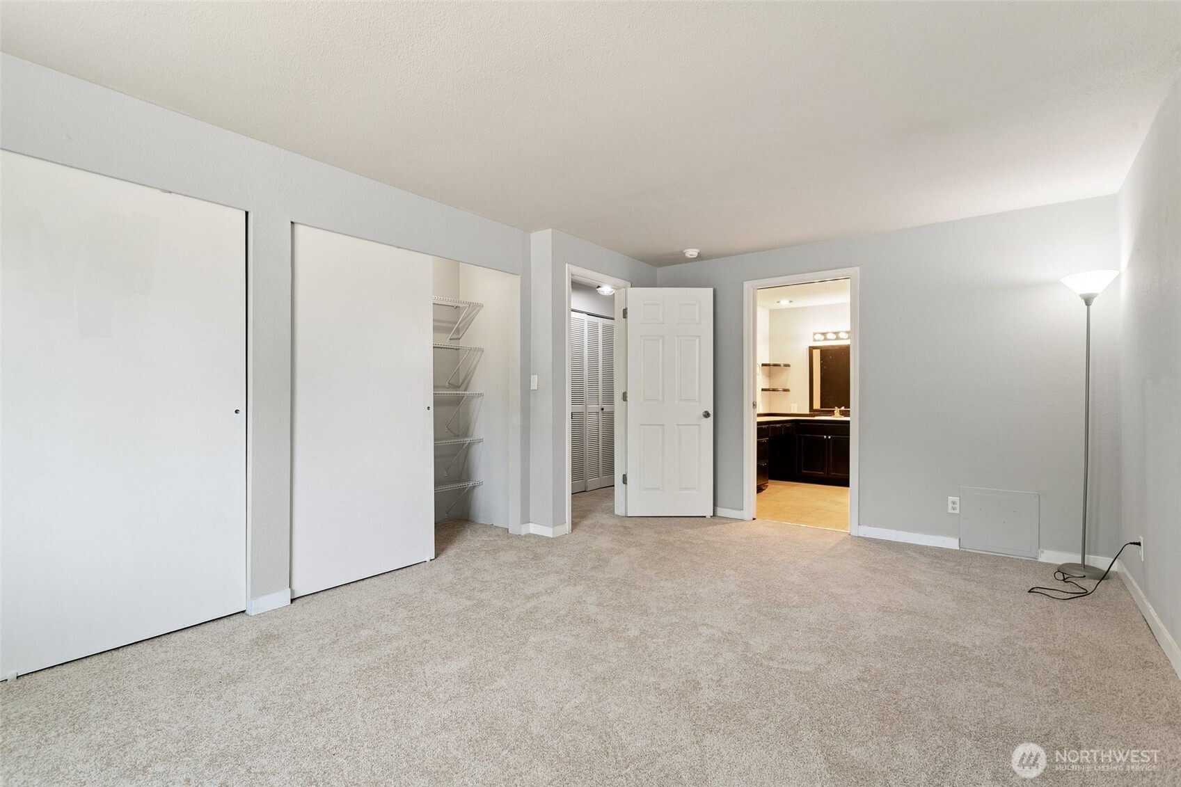 5155 S 329th Place Property Photo 13