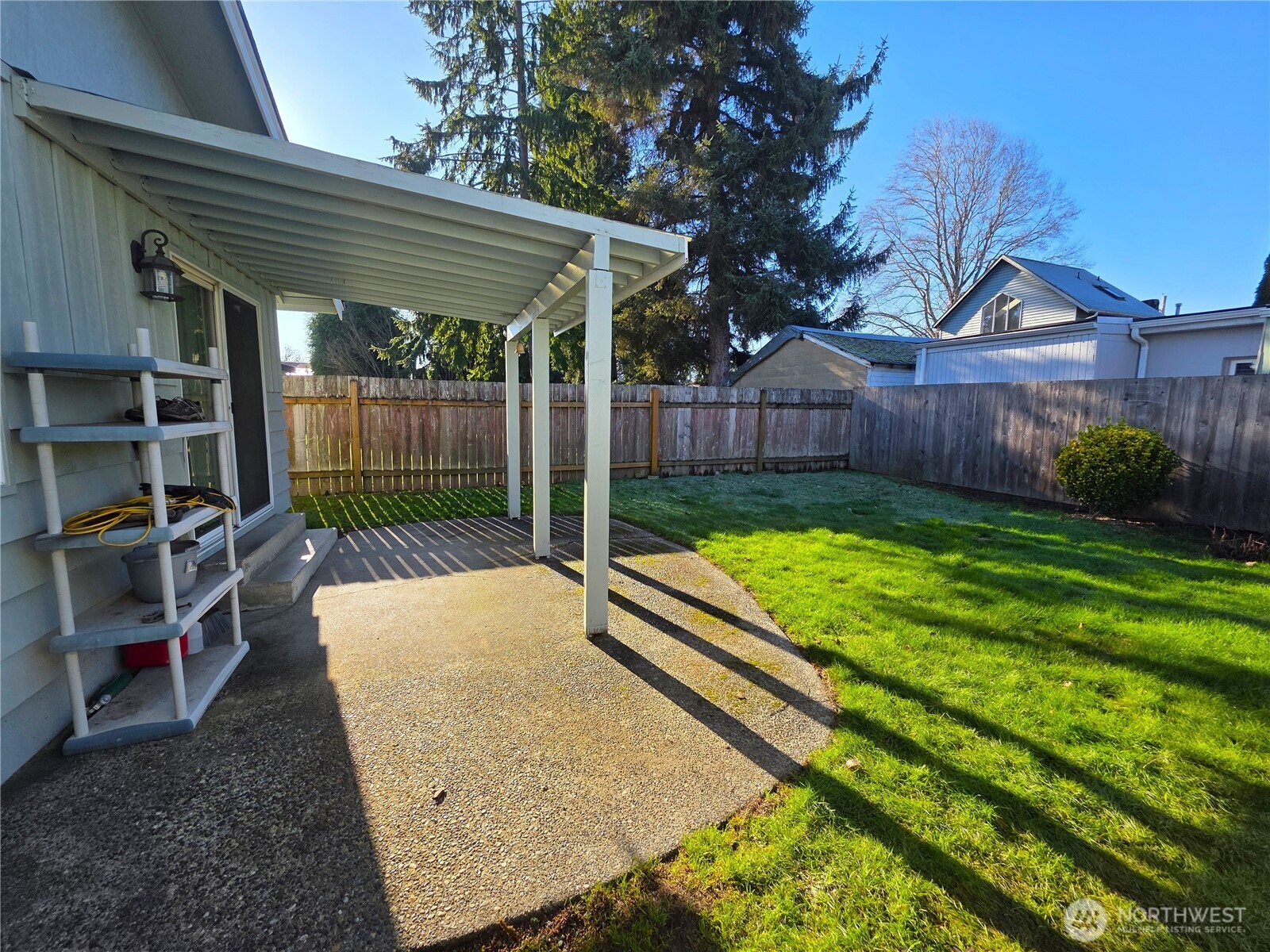 606 8th Street Property Photo 4