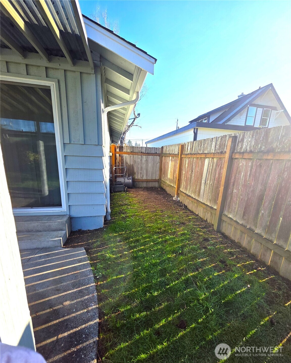 606 8th Street Property Photo 5