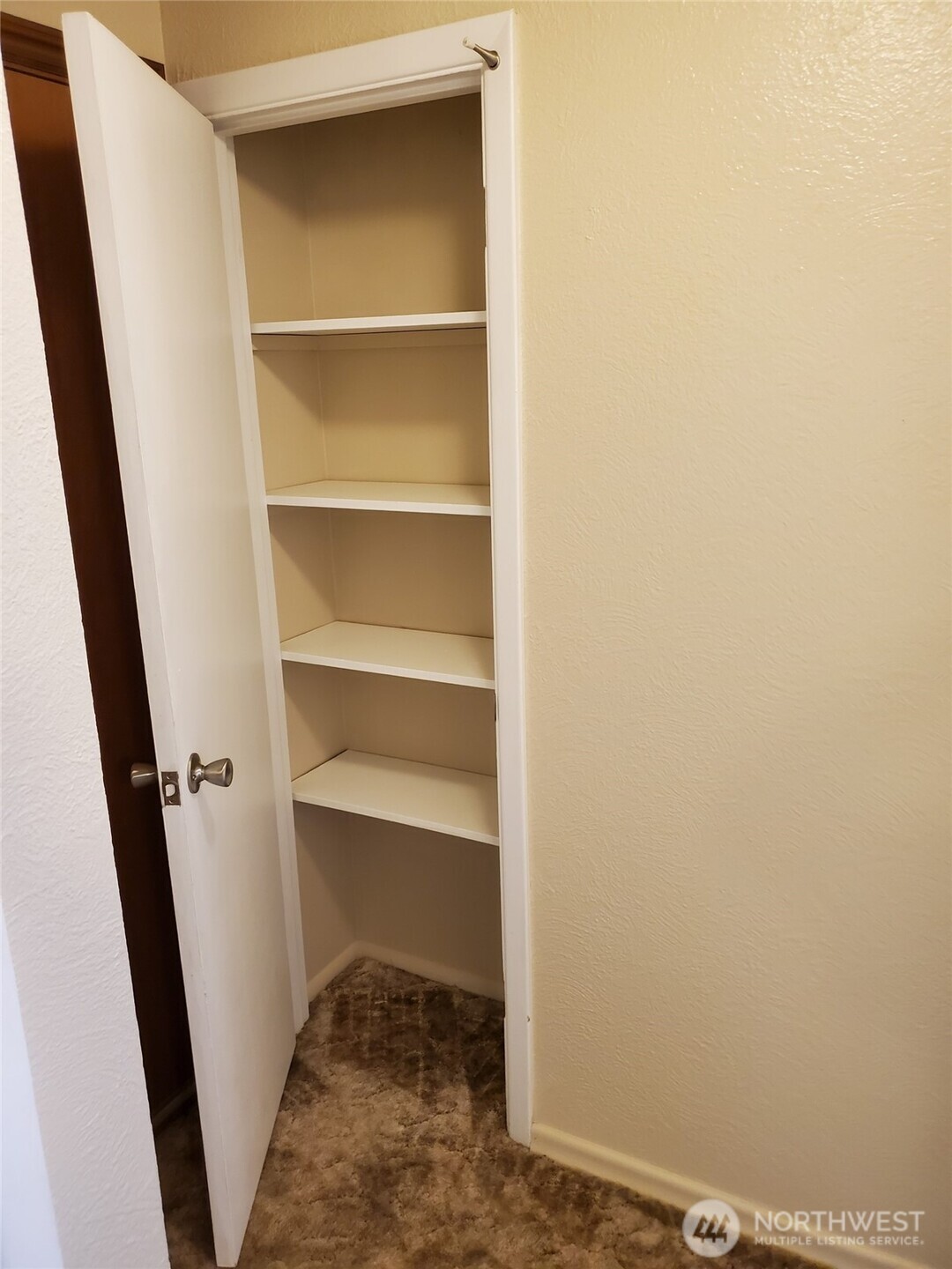 606 8th Street Property Photo 15