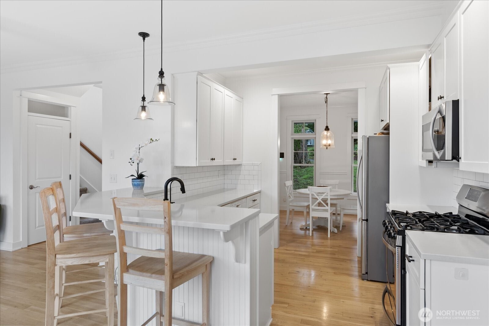 1159 Secret Place Property Photo 7