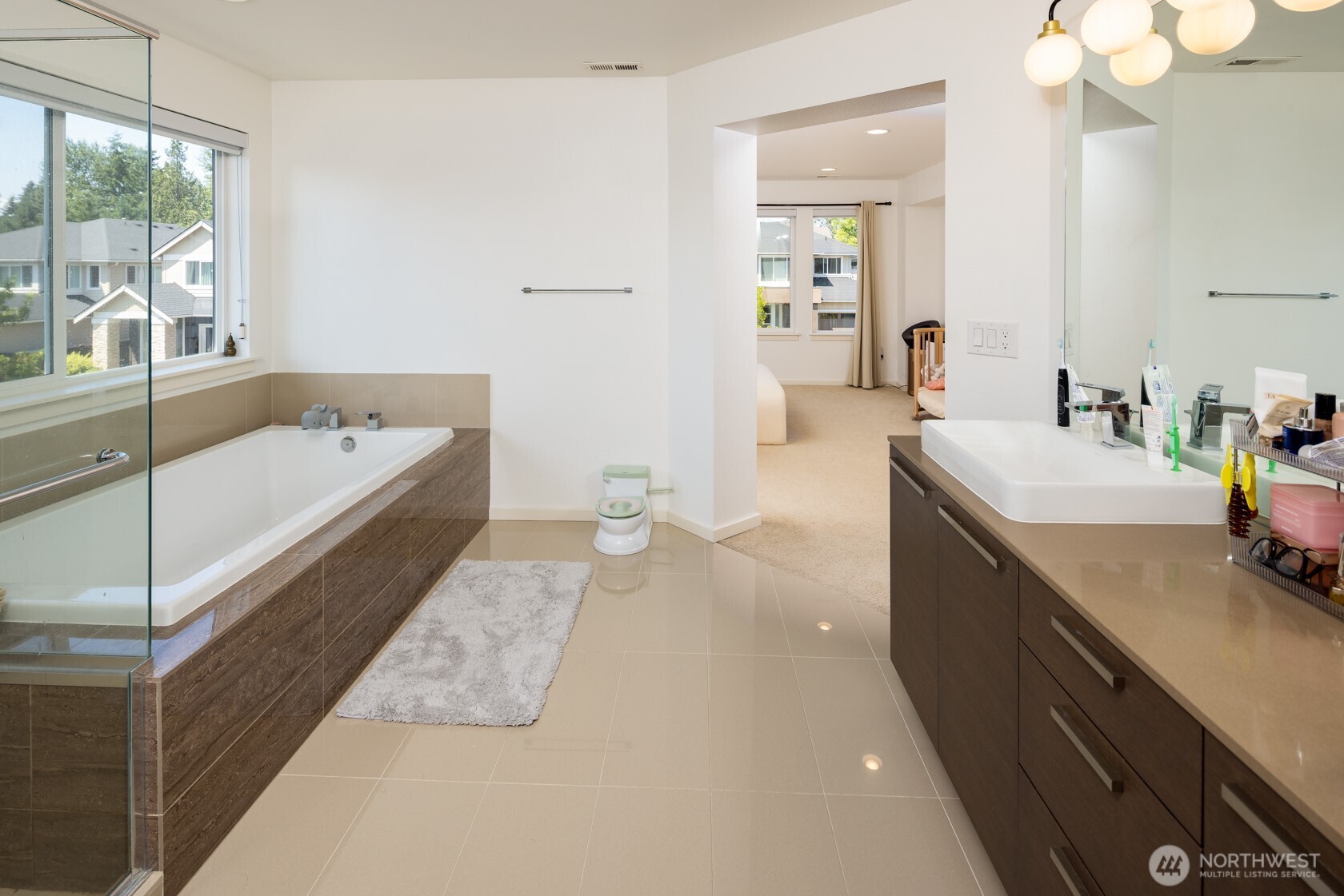 3926 168th Place Property Photo 15