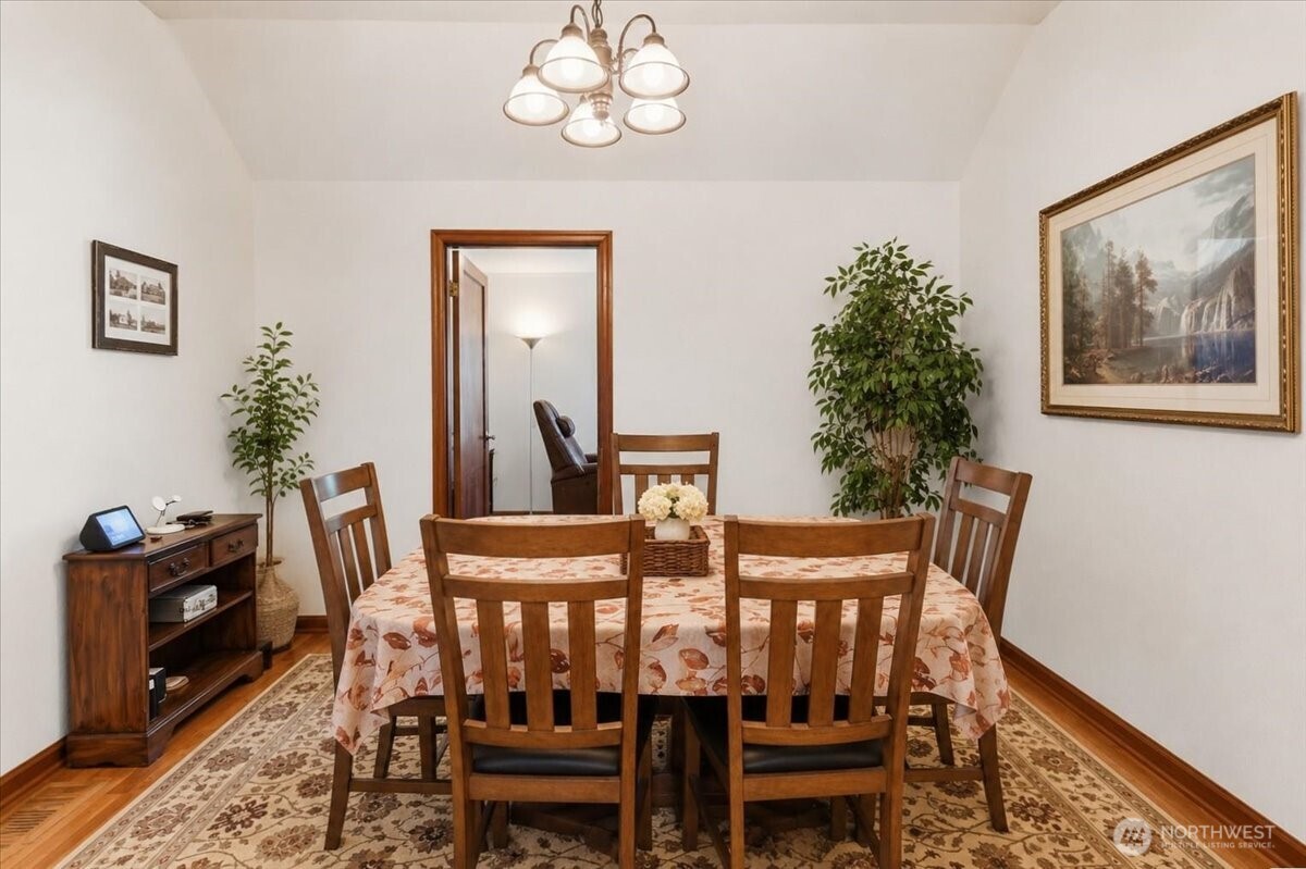 19711 104th Avenue Property Photo 6