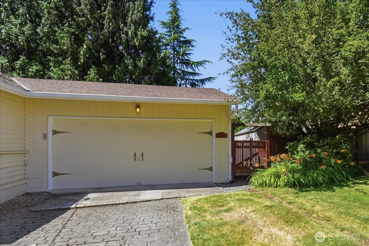 19711 104th Avenue Property Photo 25