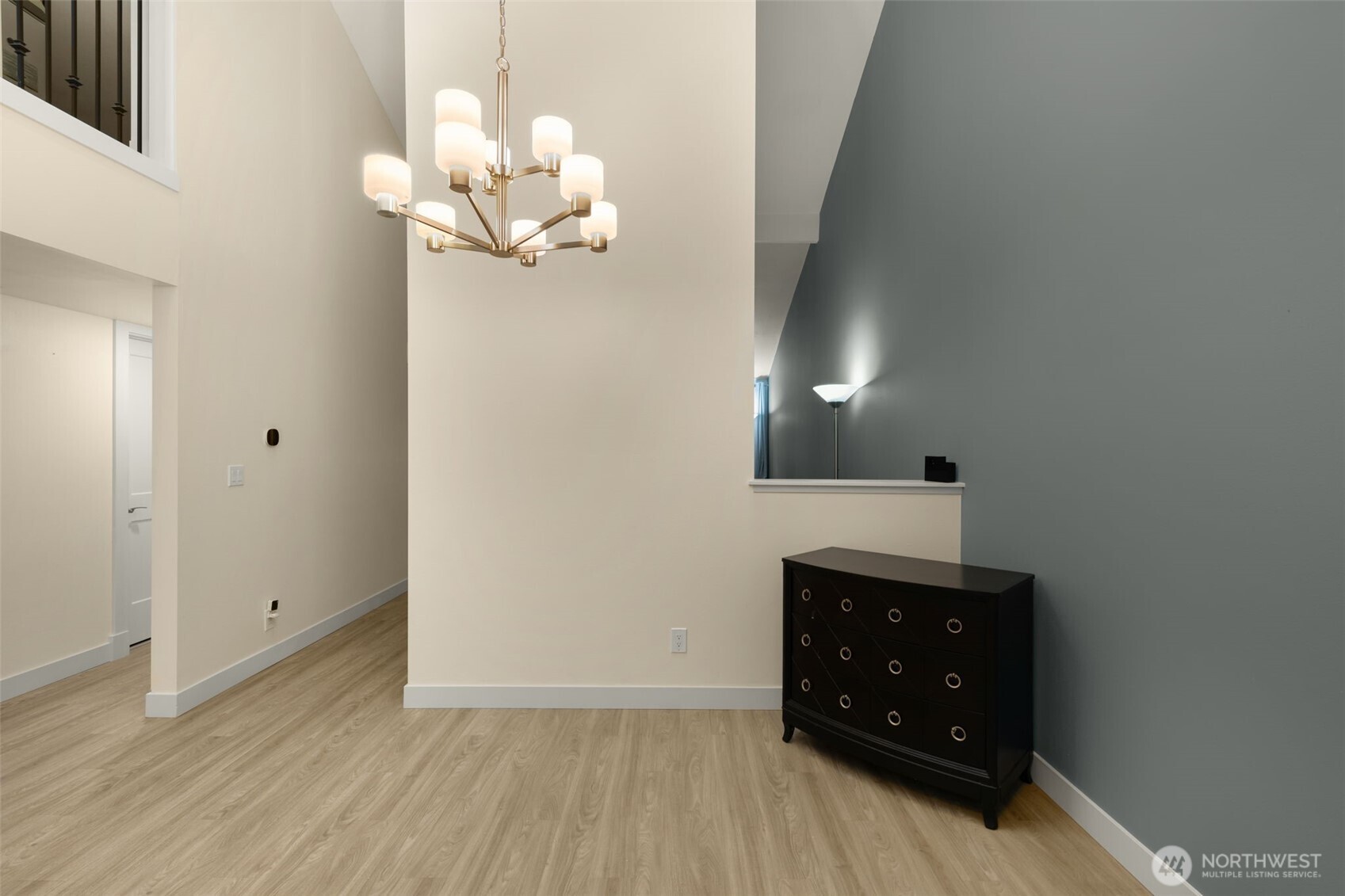 14226 Ne 2nd Place 65 Property Photo 11
