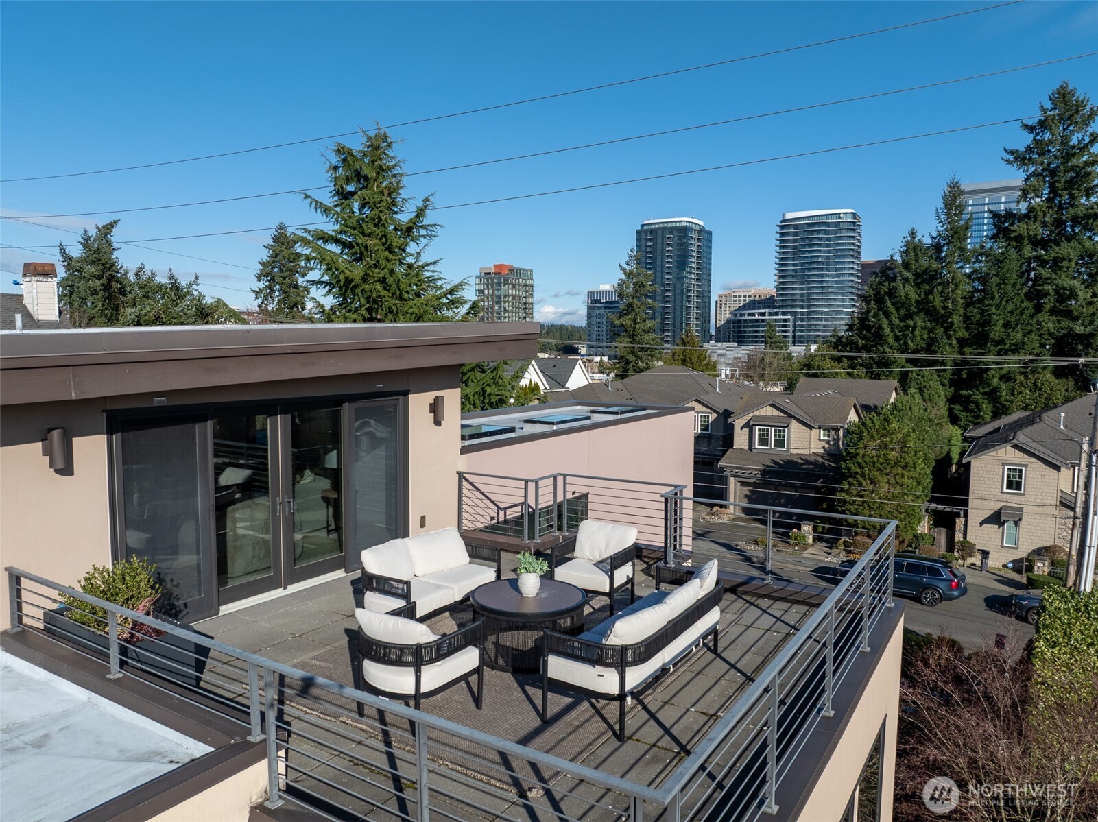 719 99th Avenue Property Photo 31
