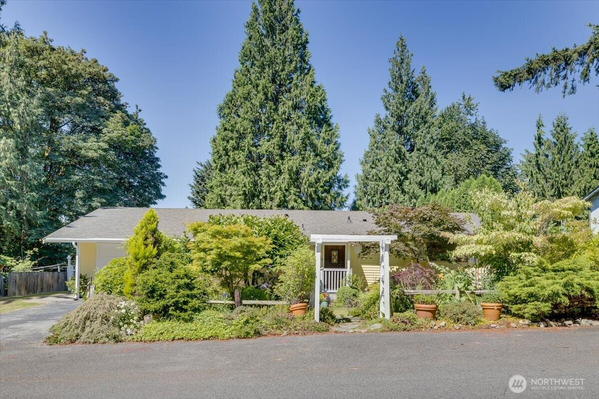 1816 113th Drive Property Photo 3