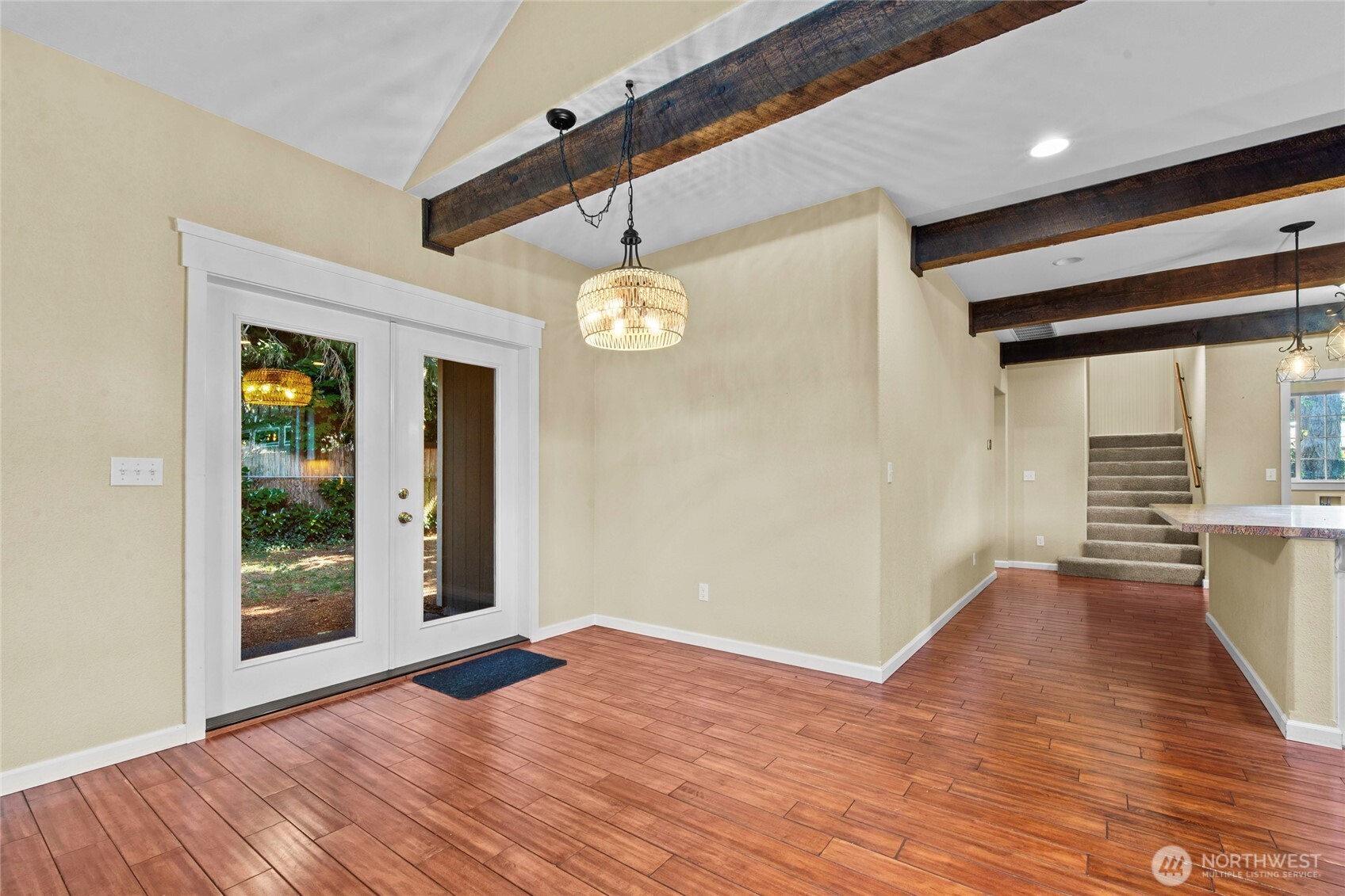 446 North Street Property Photo 12