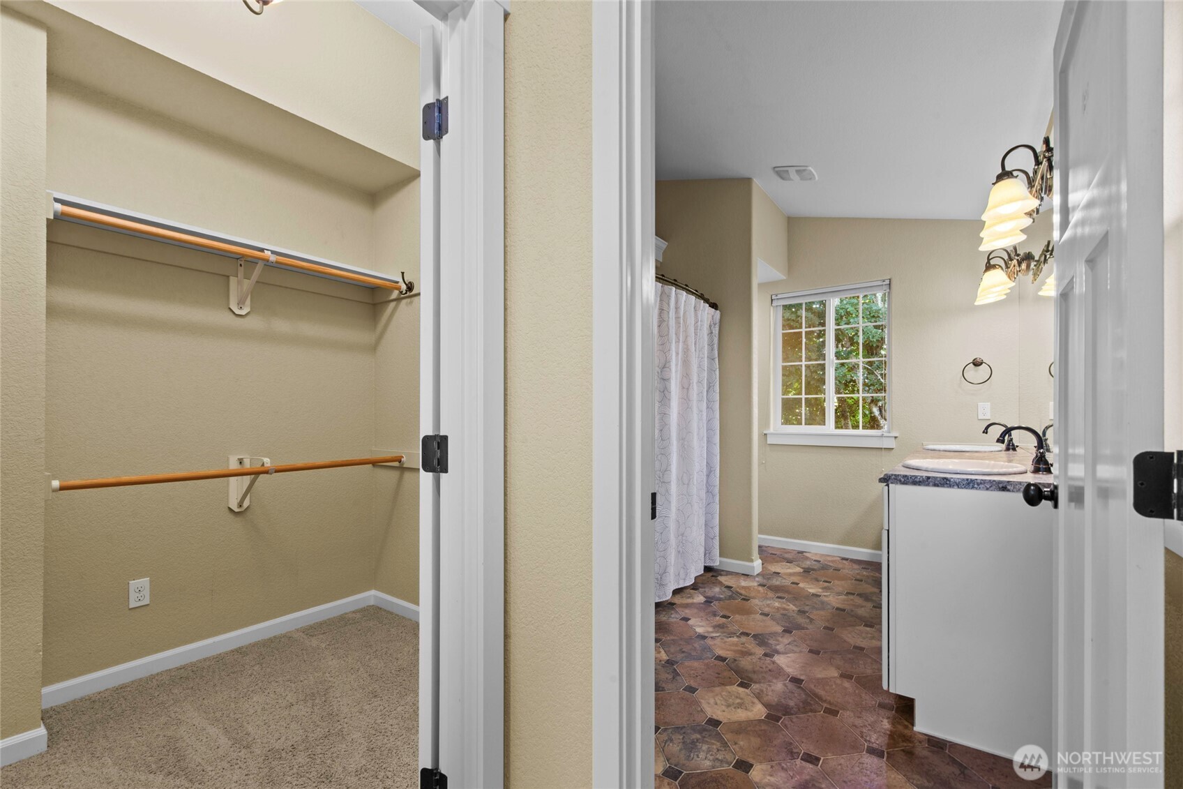 446 North Street Property Photo 19