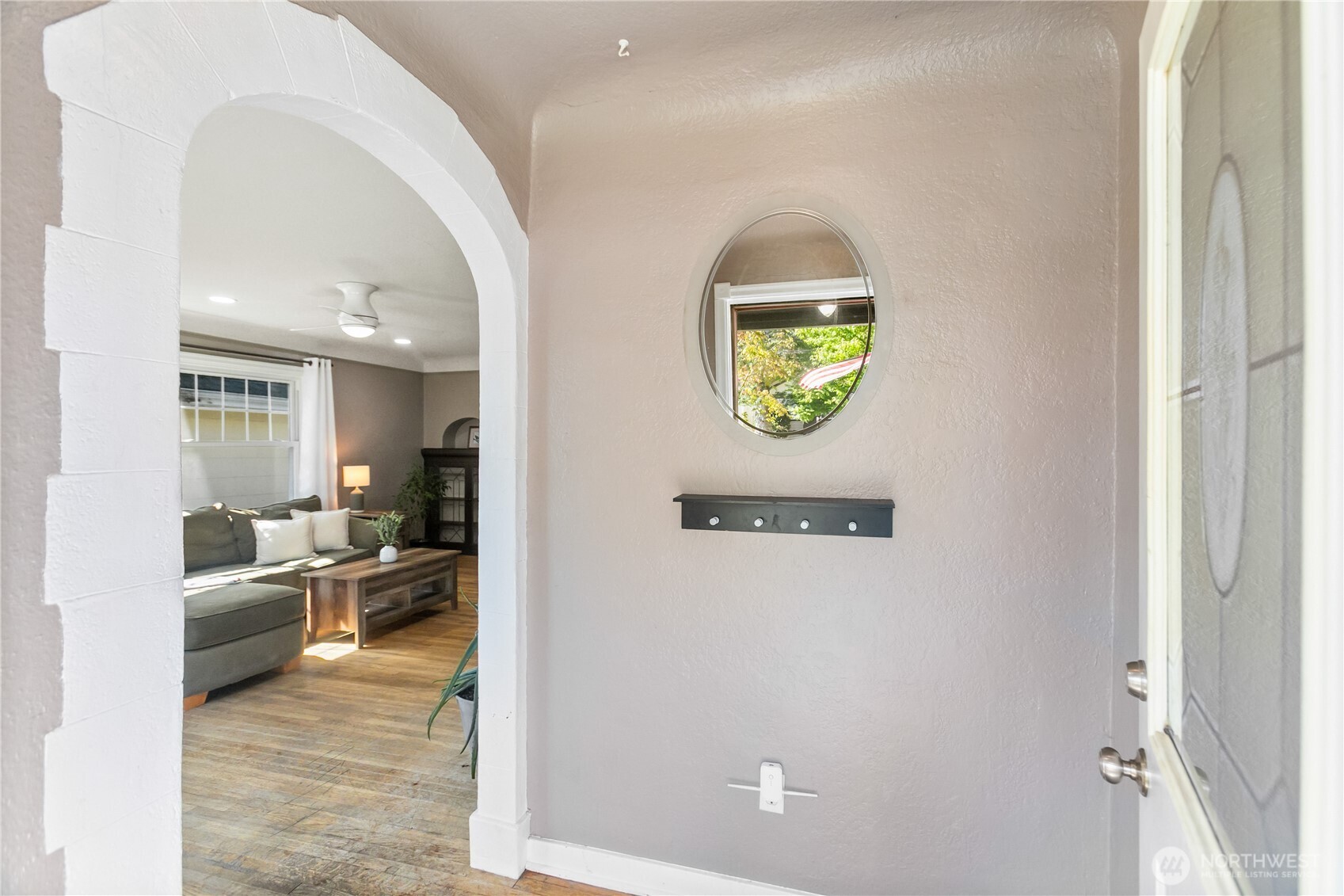 1918 Gregory Way Property Photo 4
