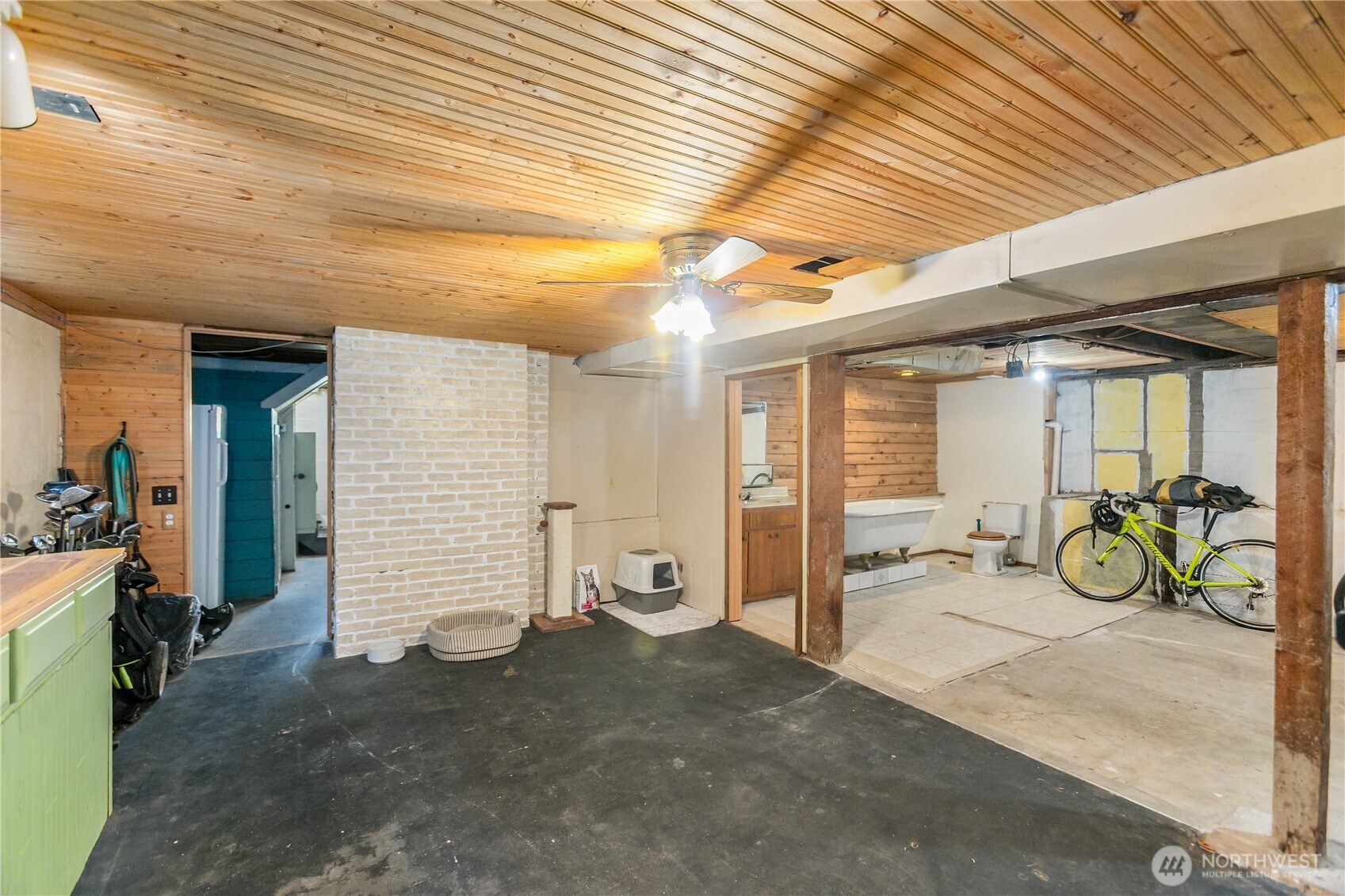 1918 Gregory Way Property Photo 26