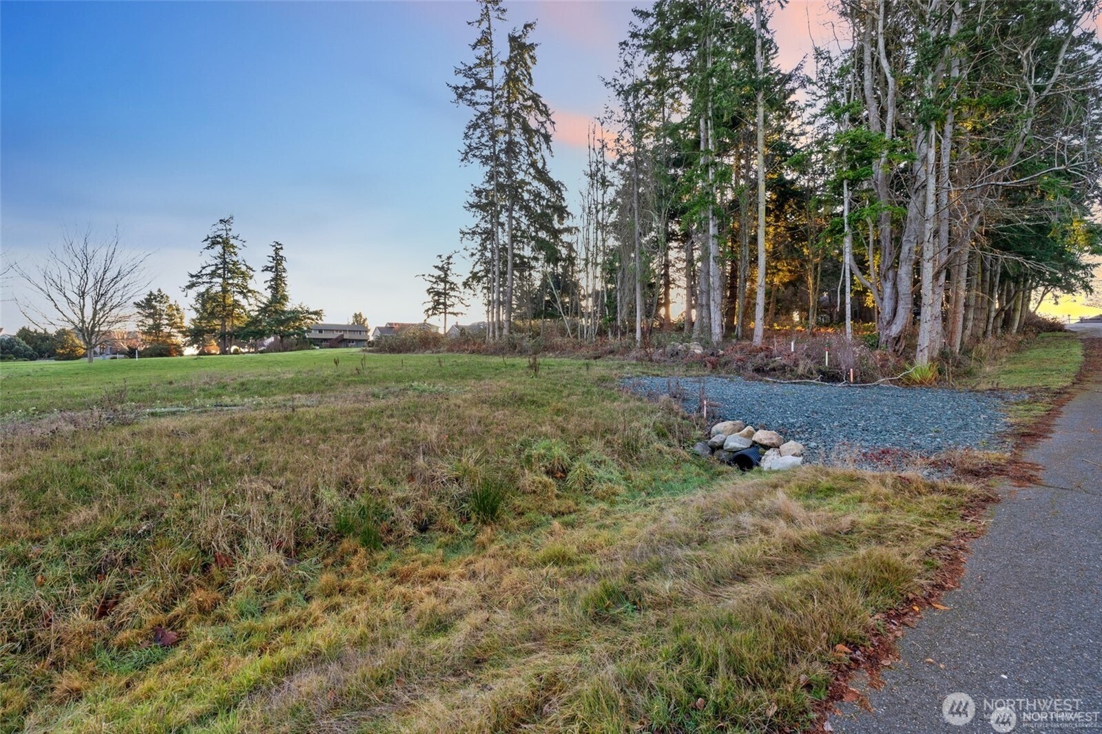 2378 Discovery Place Property Photo 2