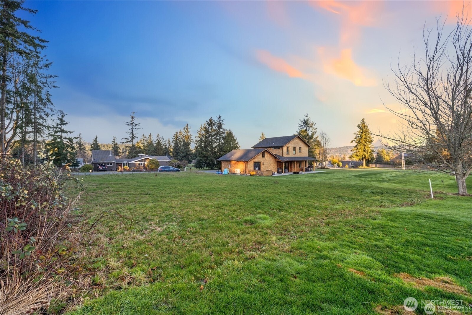 2378 Discovery Place Property Photo 4