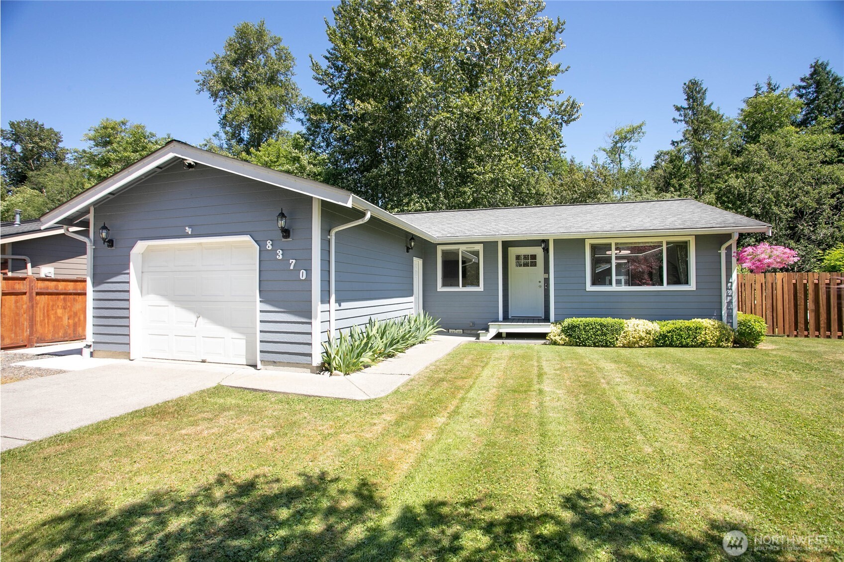 8370 Grouse Crescent Drive Property Photo 1