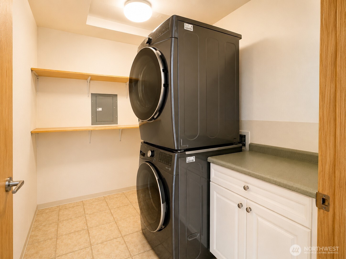 23319 Cedar Way K203 Property Photo 12