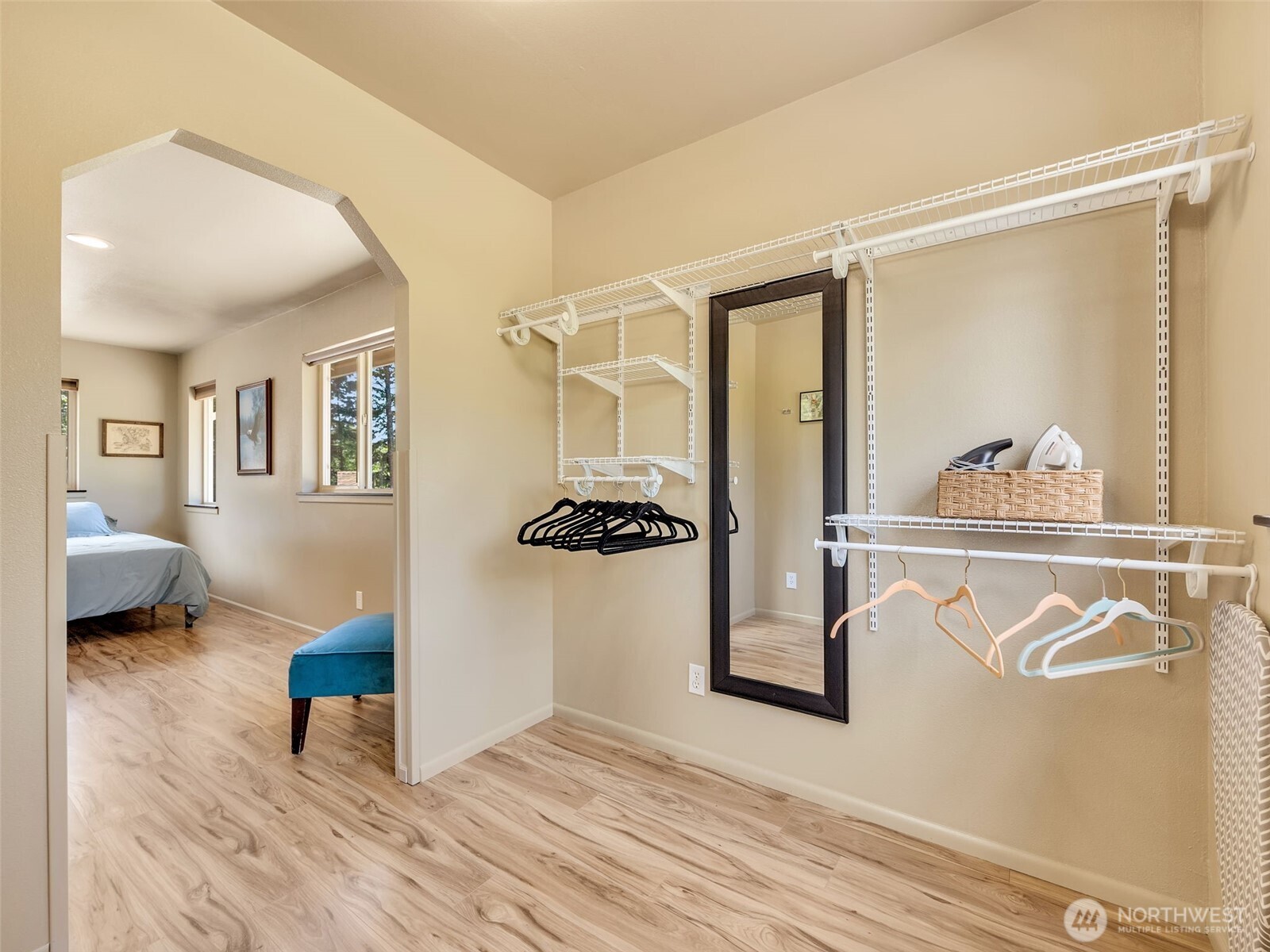 2902 Foxglove Lane Property Photo 16