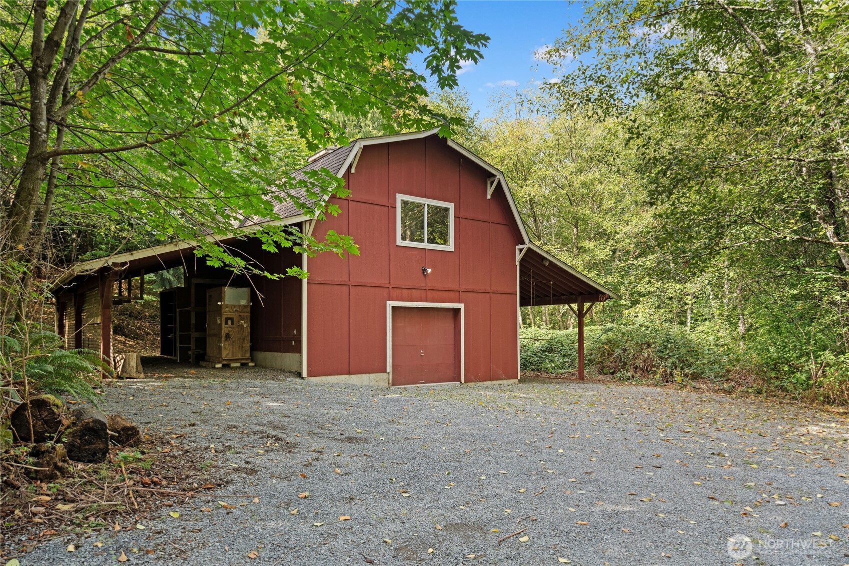 12633 75th Street Property Photo 5