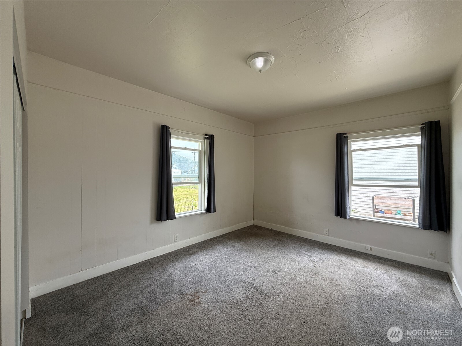 519 28th Street Property Photo 11