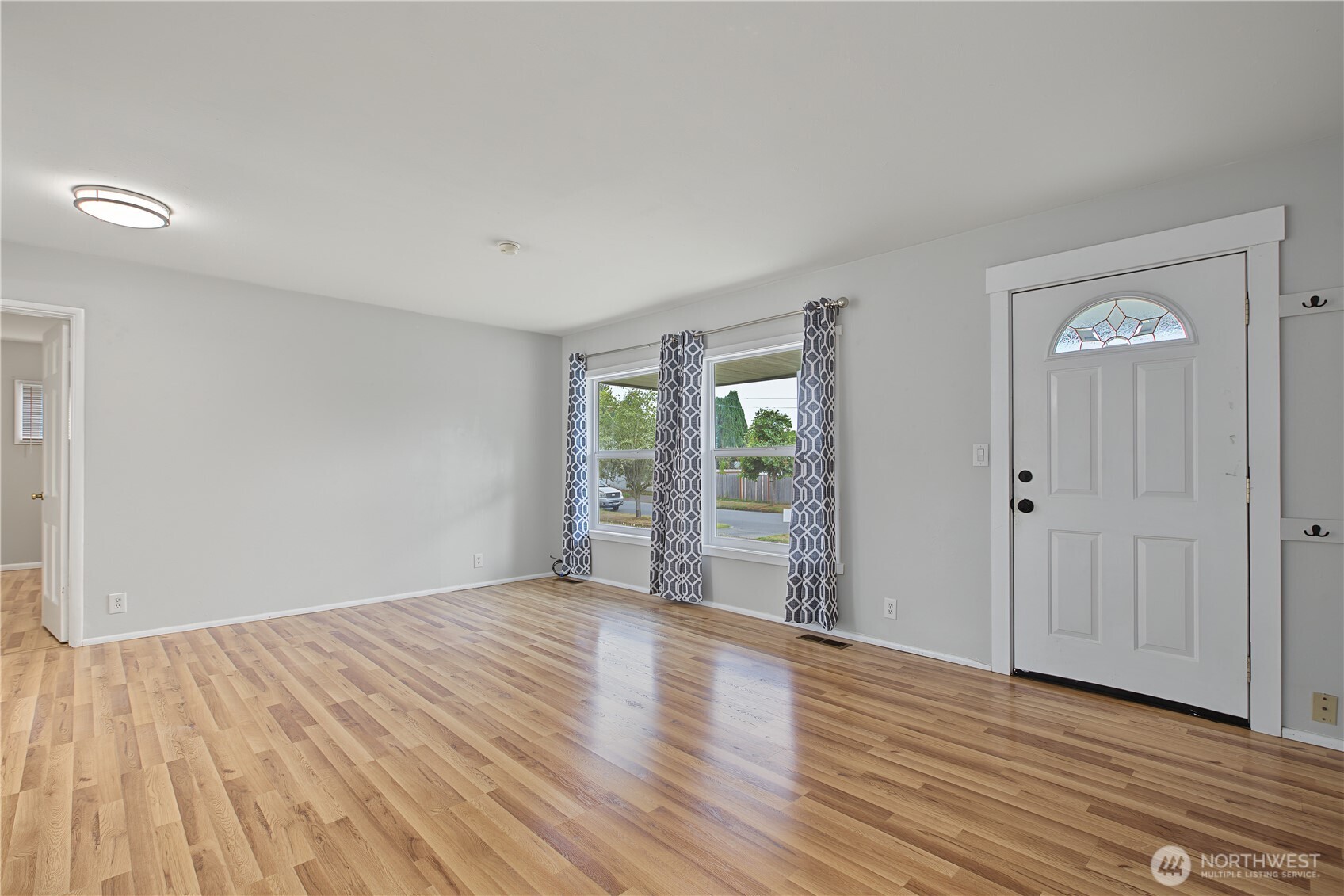 420 Wilson Street Property Photo 6