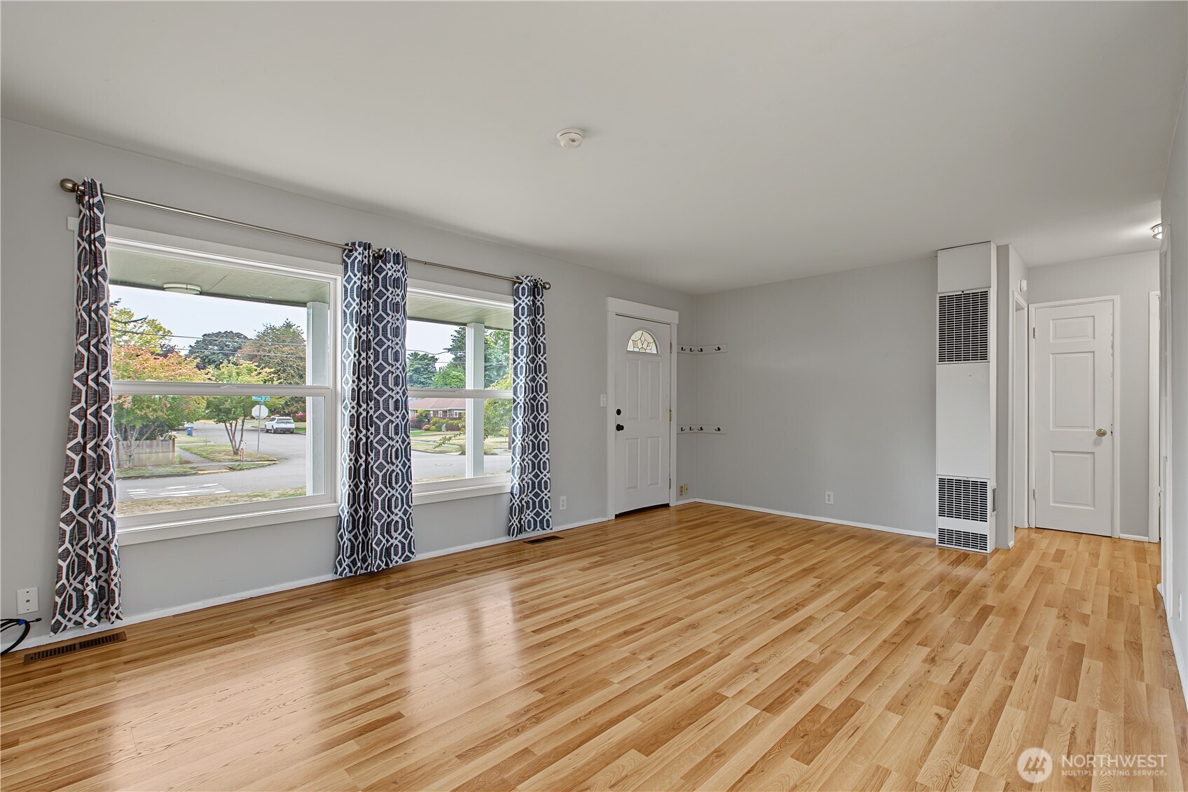 420 Wilson Street Property Photo 7
