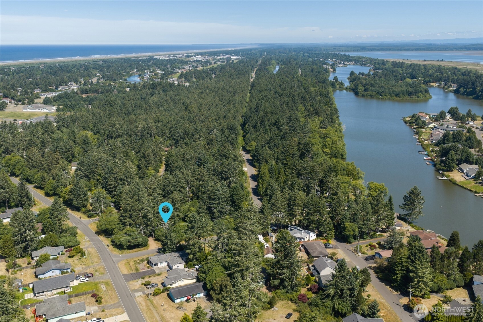 422 430 Mud Hen Loop Property Photo 5