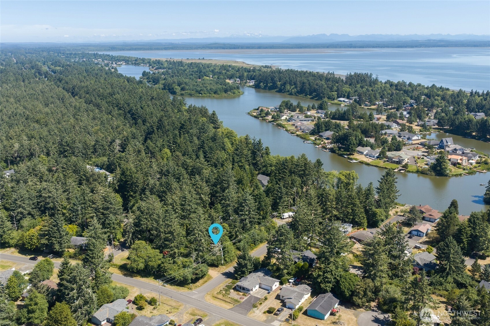 422 430 Mud Hen Loop Property Photo 6