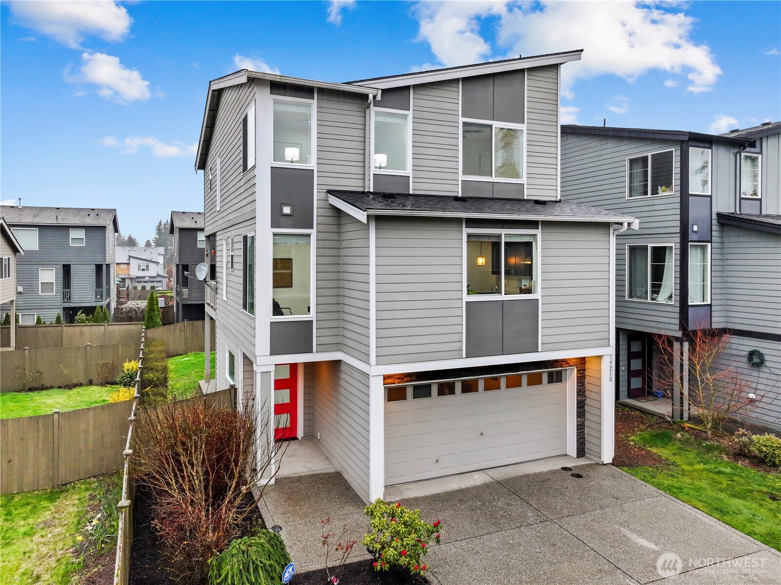 19210 38th Avenue Property Photo 1