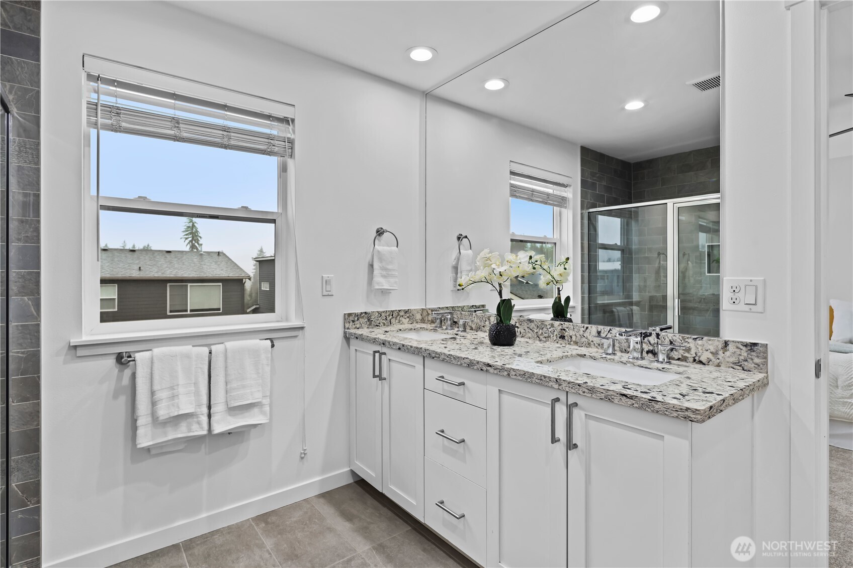 19210 38th Avenue Property Photo 16
