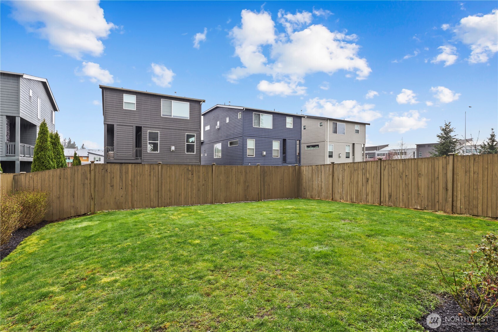 19210 38th Avenue Property Photo 27