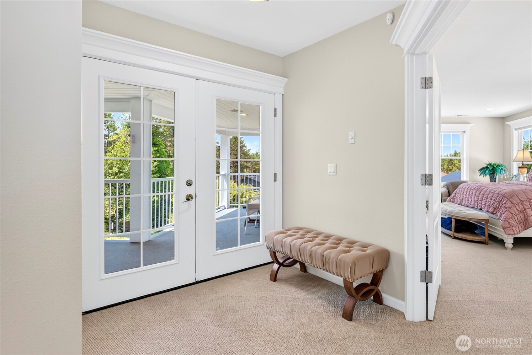 22225 Pacific Way Property Photo 23