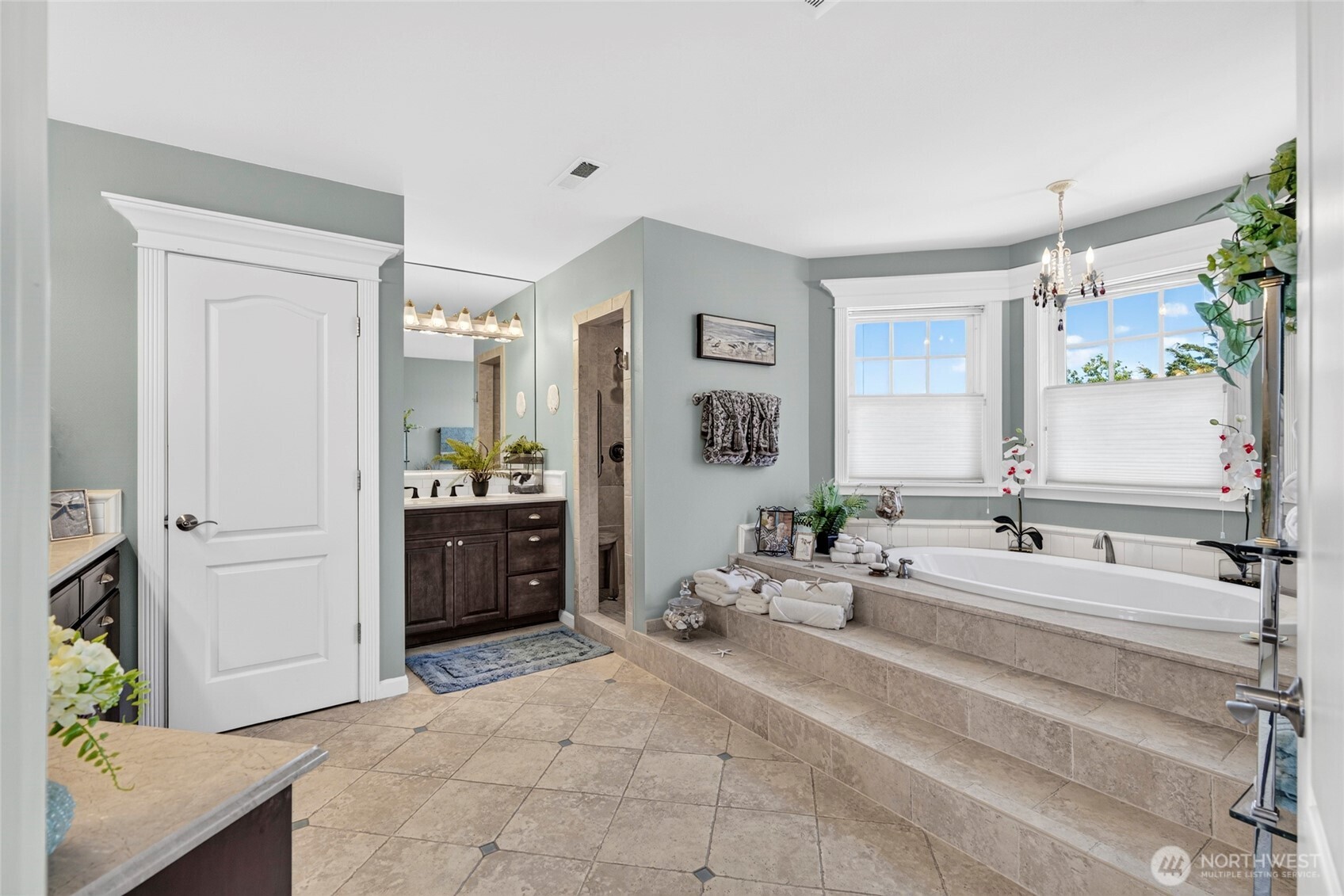 22225 Pacific Way Property Photo 25