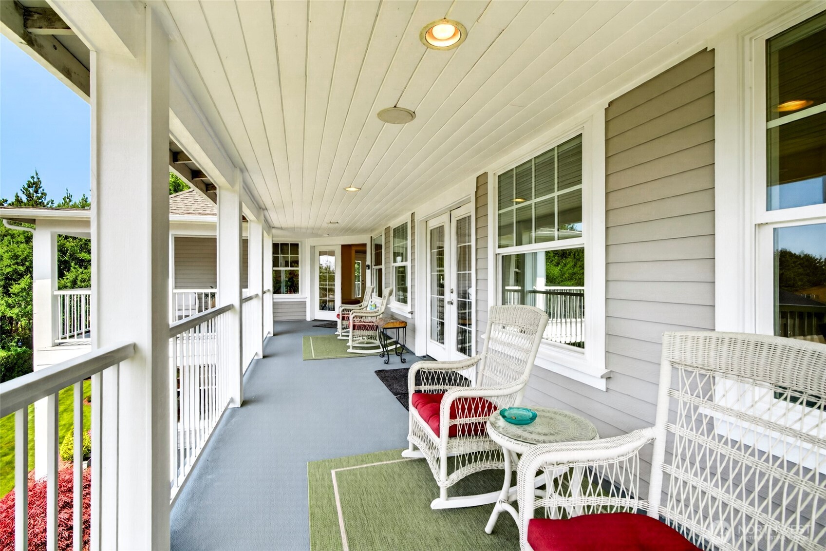 22225 Pacific Way Property Photo 30