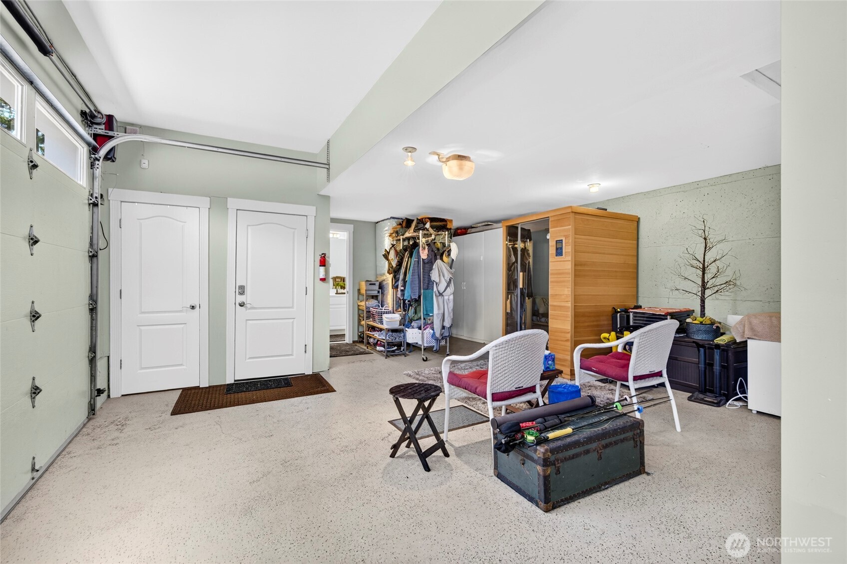 22225 Pacific Way Property Photo 32
