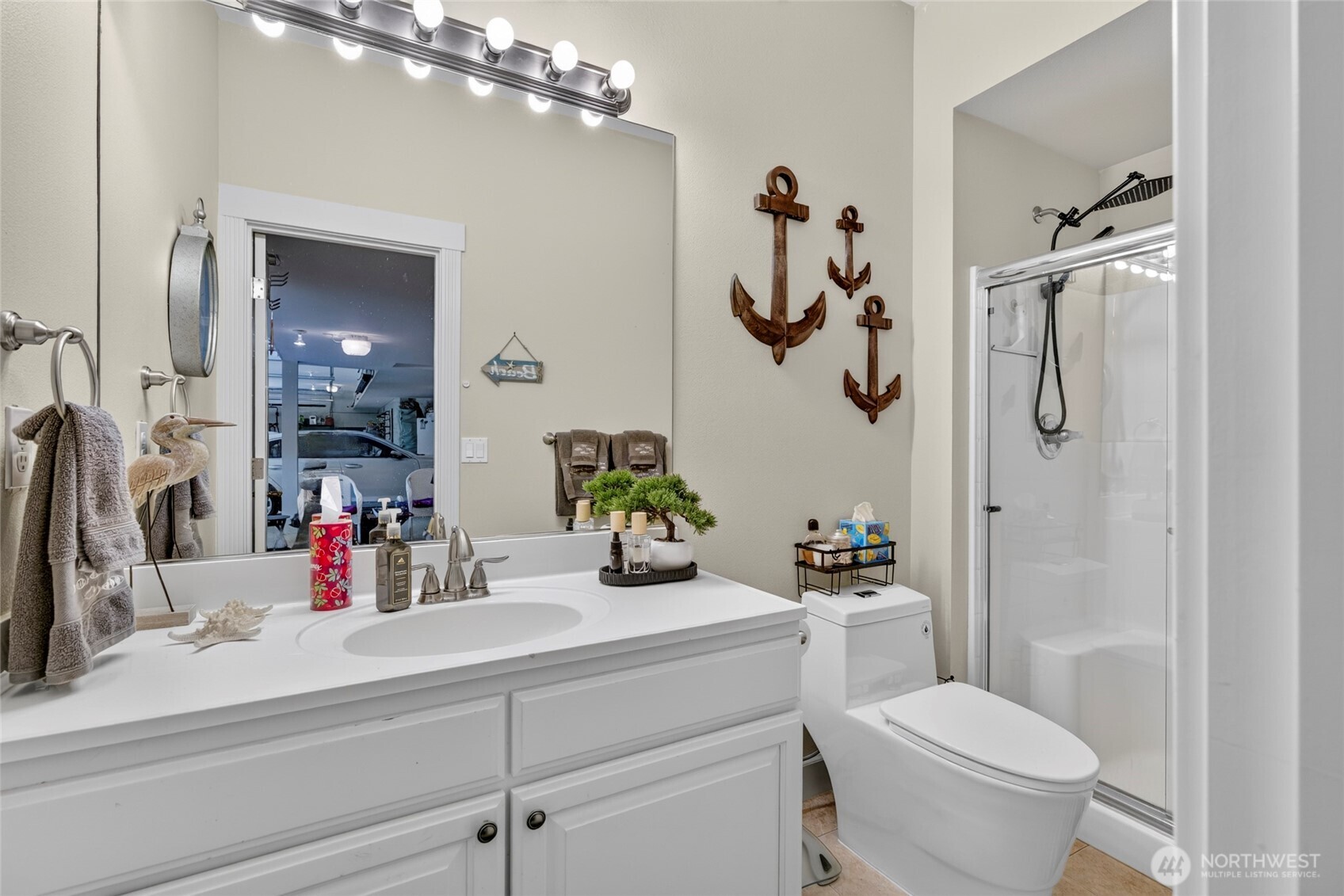 22225 Pacific Way Property Photo 33