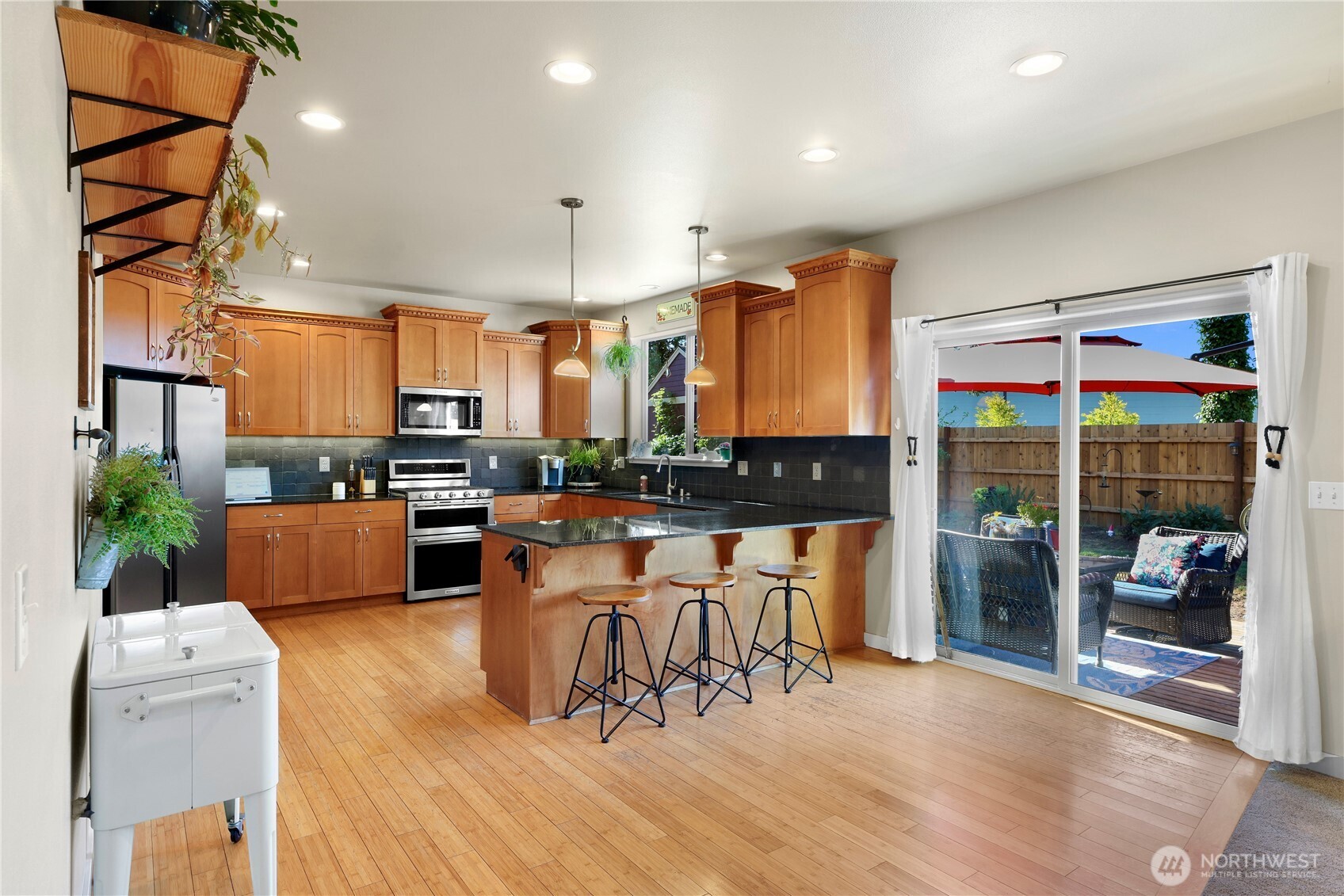 1302 Eastwood Way Property Photo 12