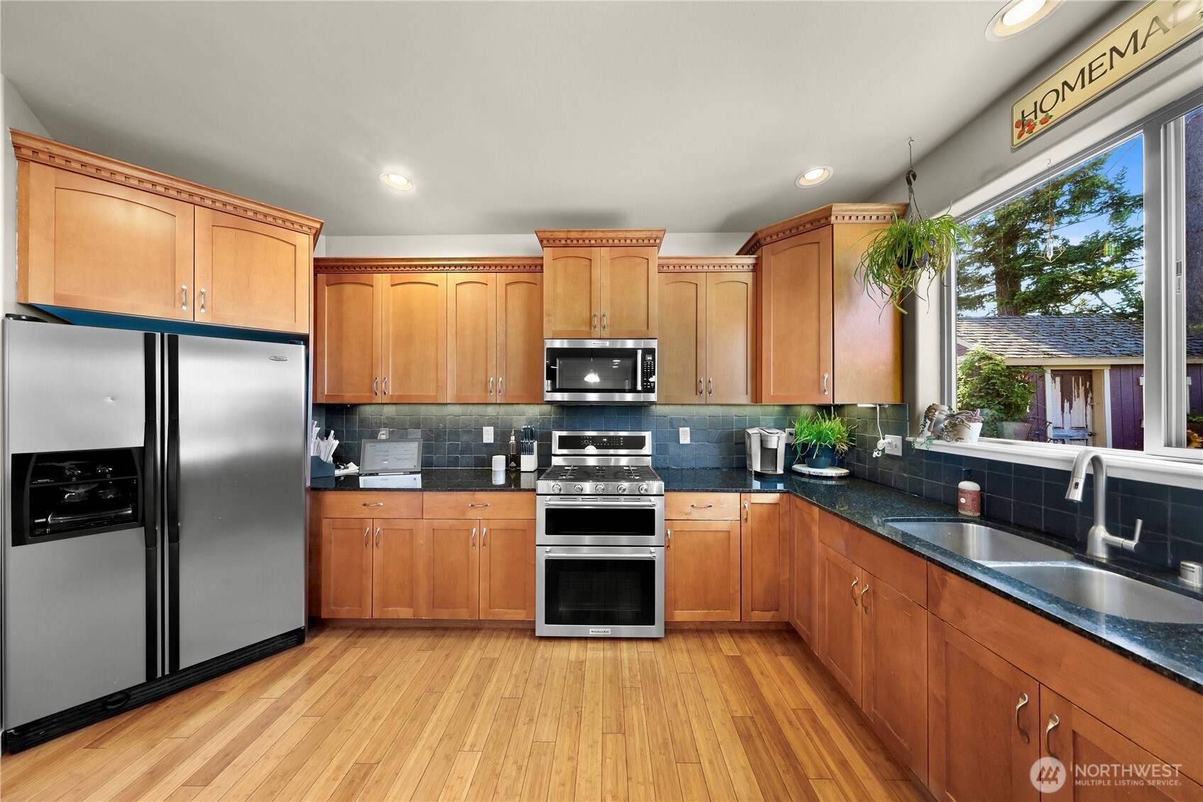 1302 Eastwood Way Property Photo 15