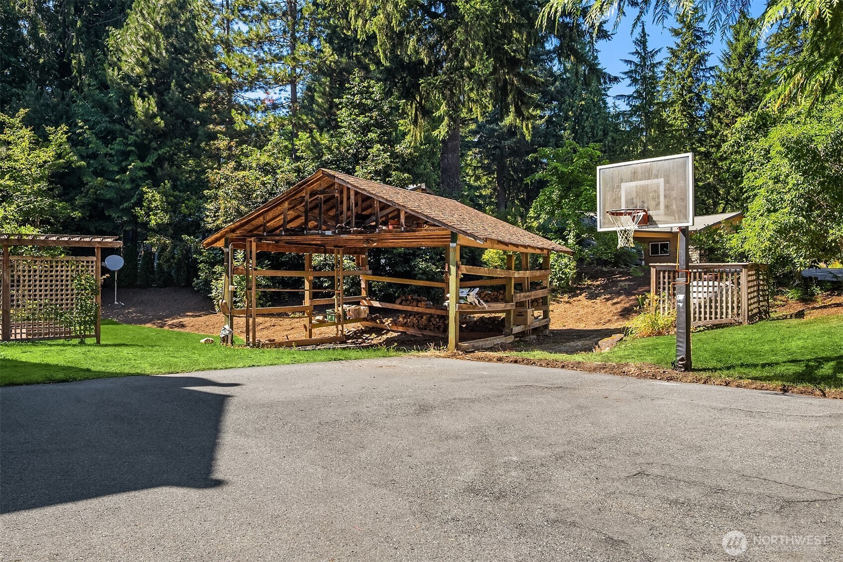 6731 244th Place Property Photo 39