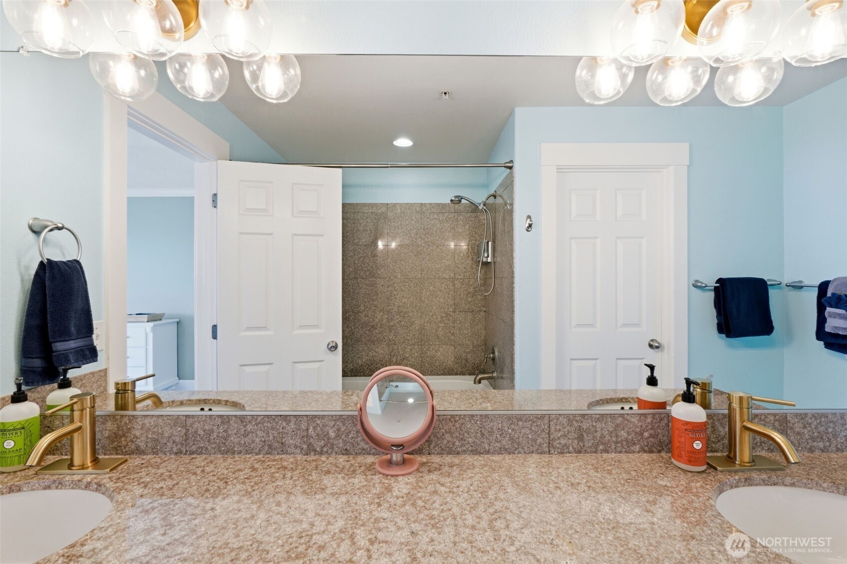 2815 Willows Road 338 Property Photo 31