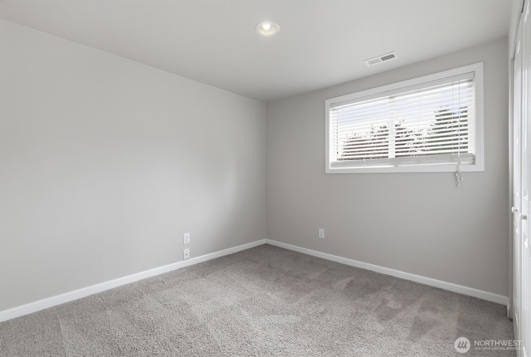 2819 N Mullen Street Property Photo 20