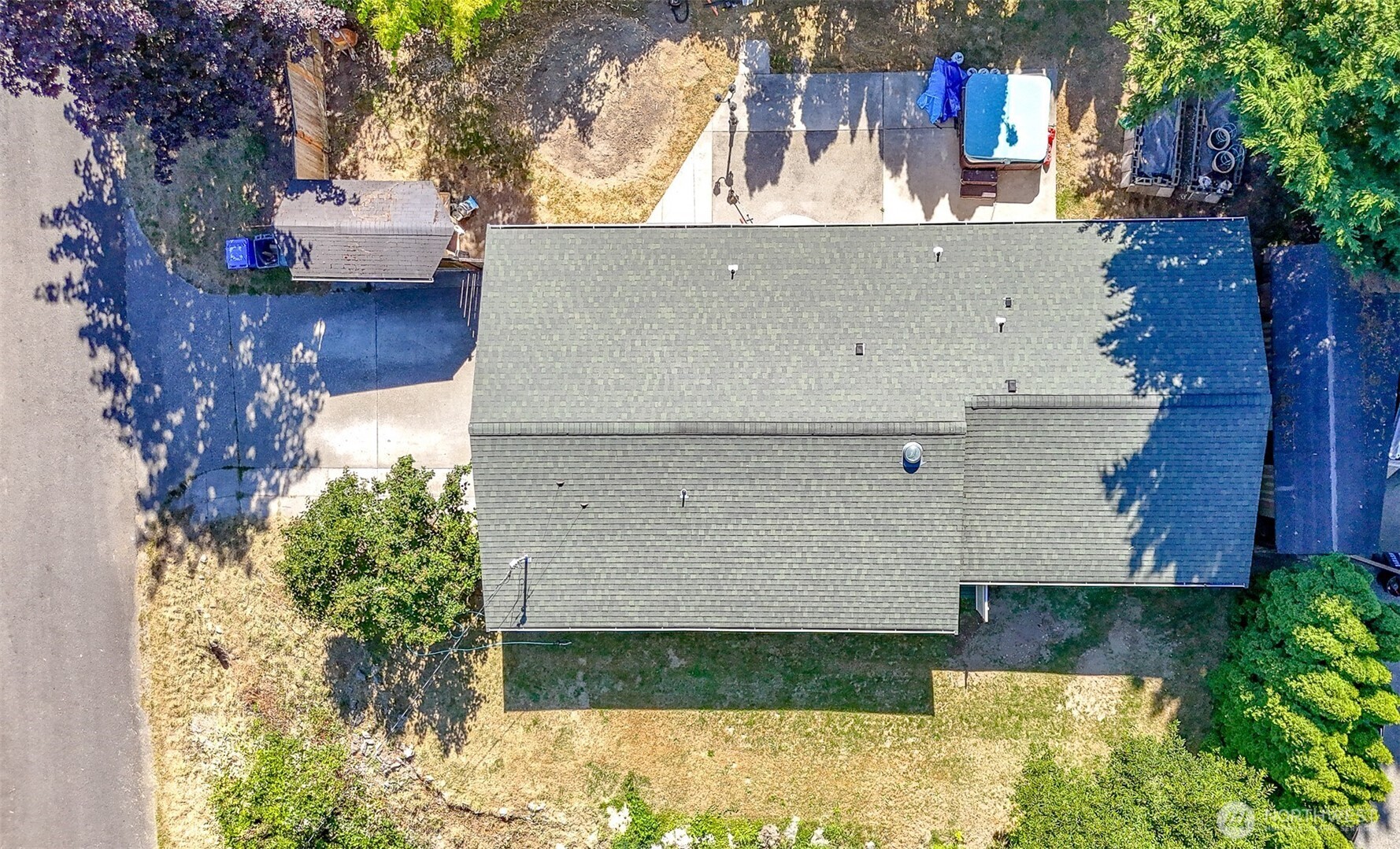 9311 203rd Avenue Property Photo 1