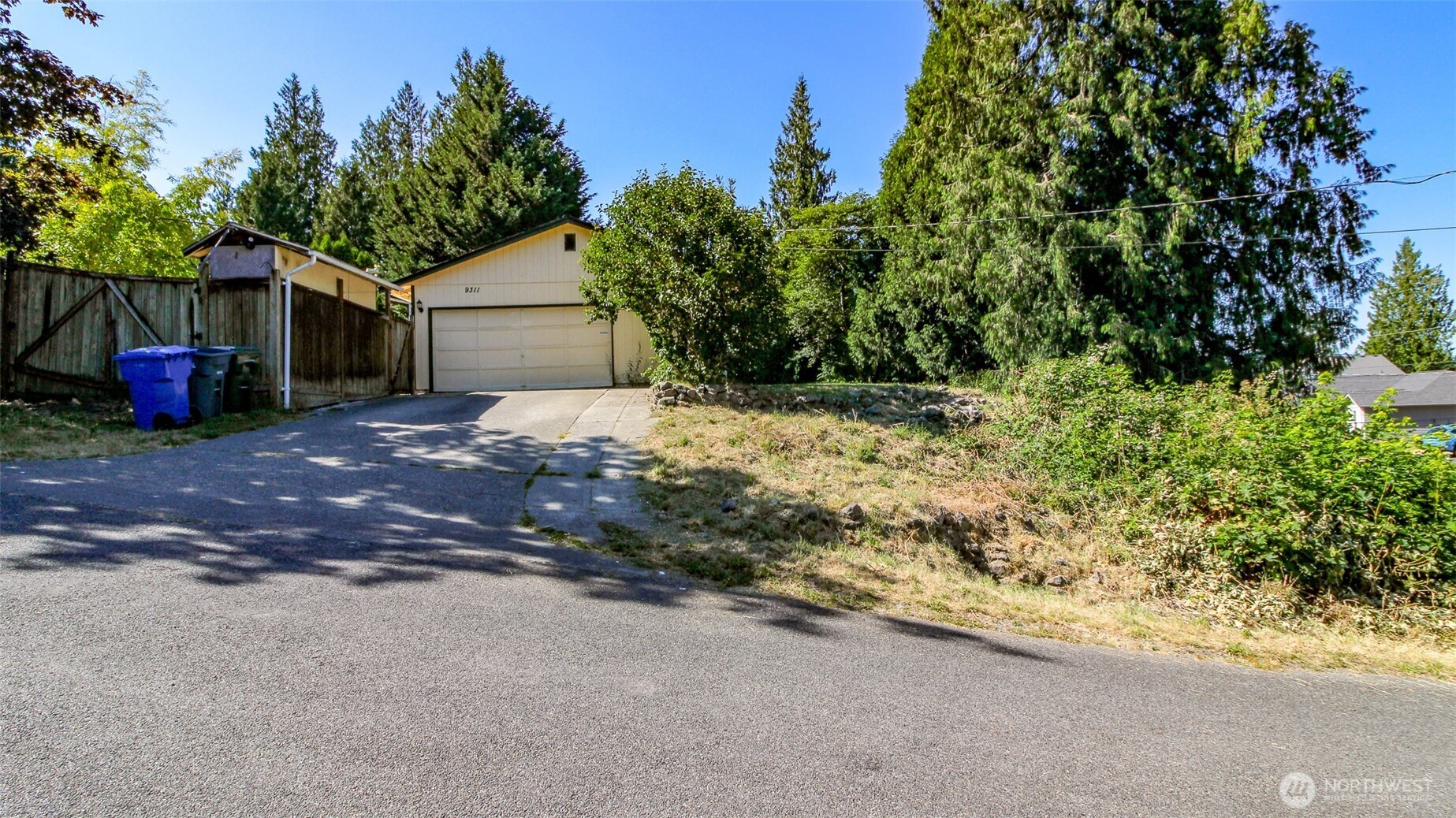 9311 203rd Avenue Property Photo 1