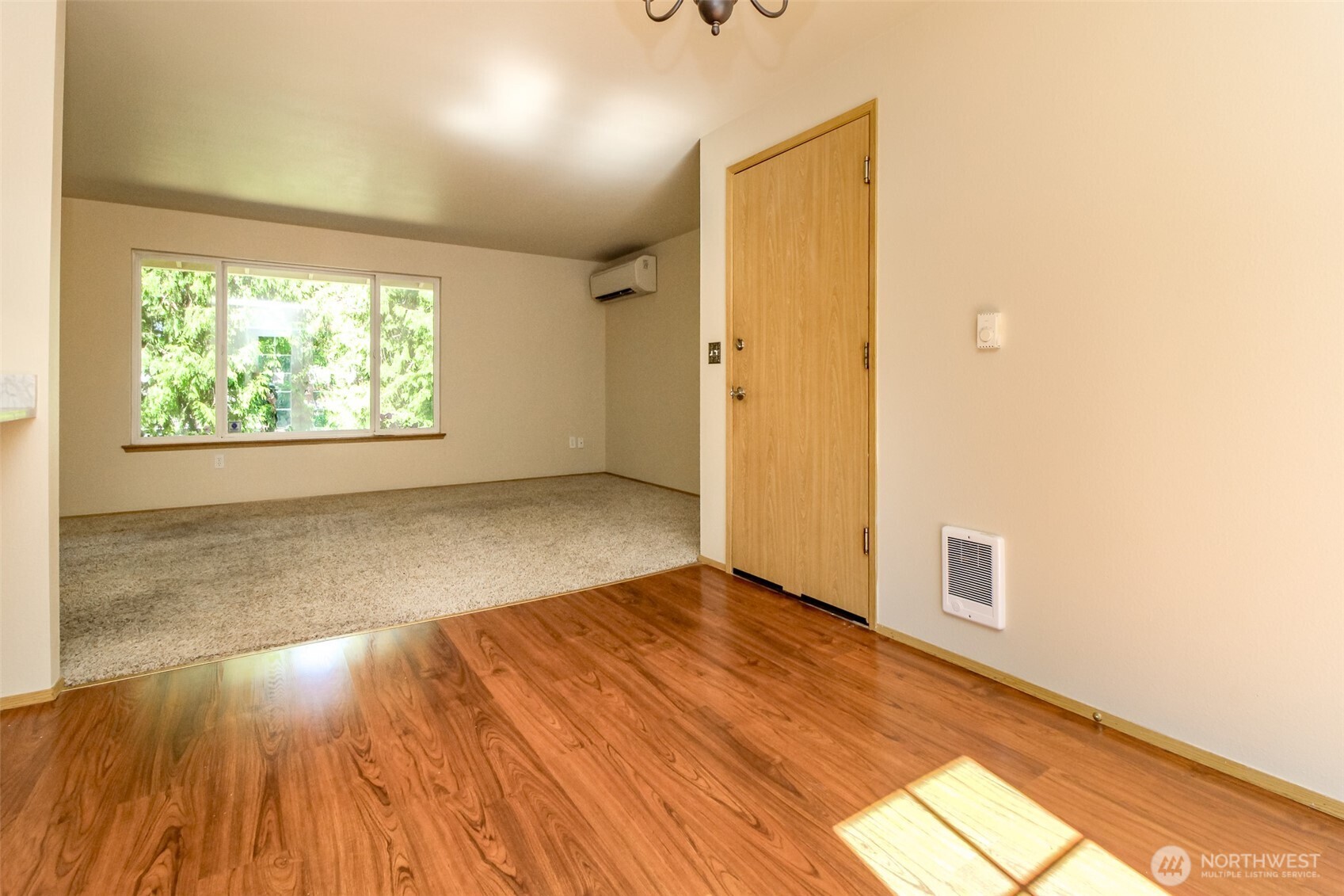 9311 203rd Avenue Property Photo 9