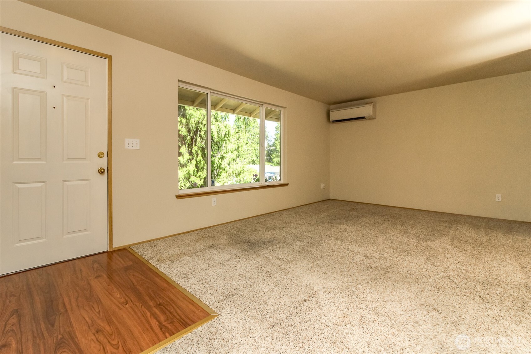 9311 203rd Avenue Property Photo 10